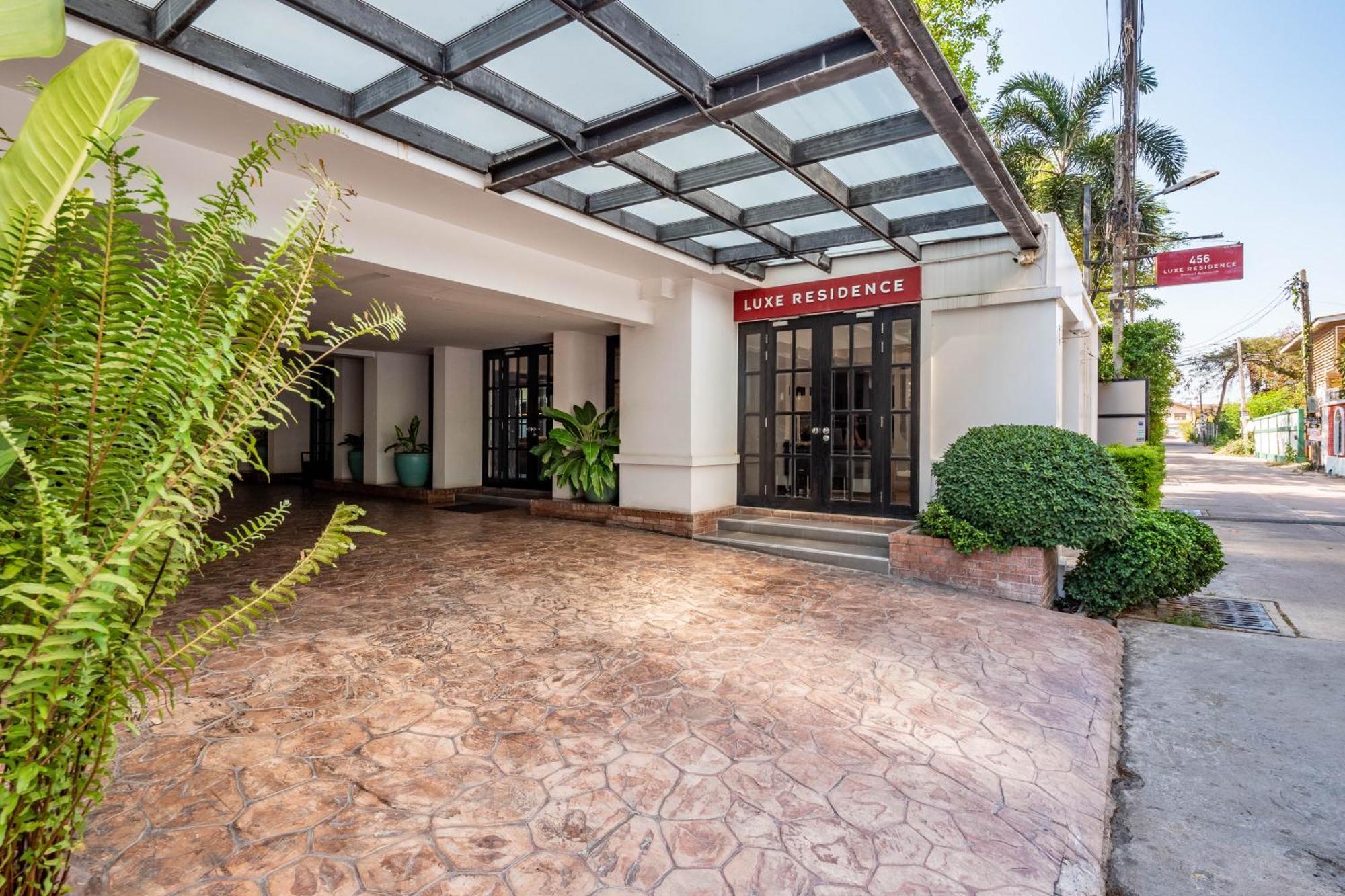 Luxe Residence Pattaya Luaran gambar