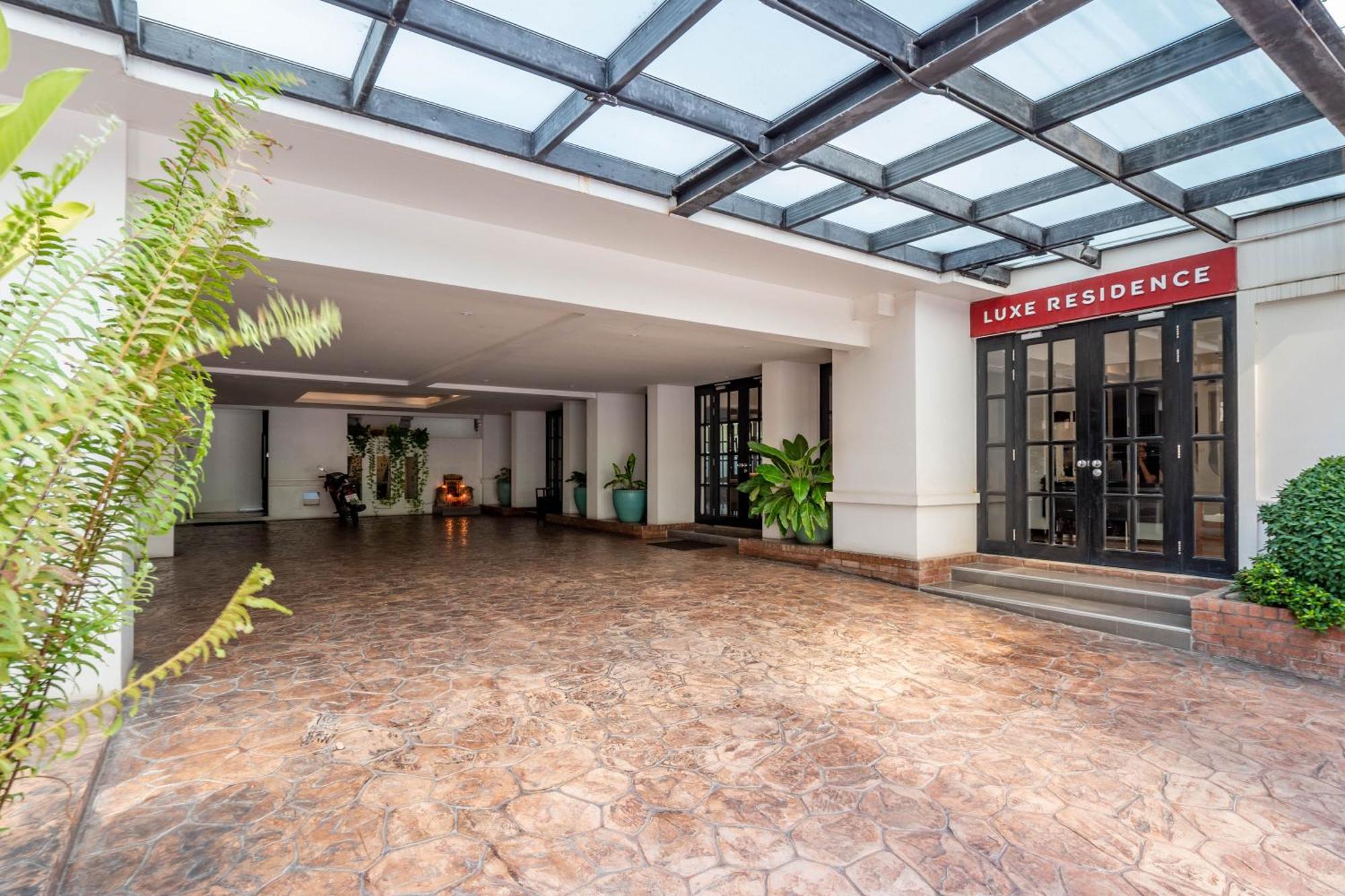 Luxe Residence Pattaya Luaran gambar