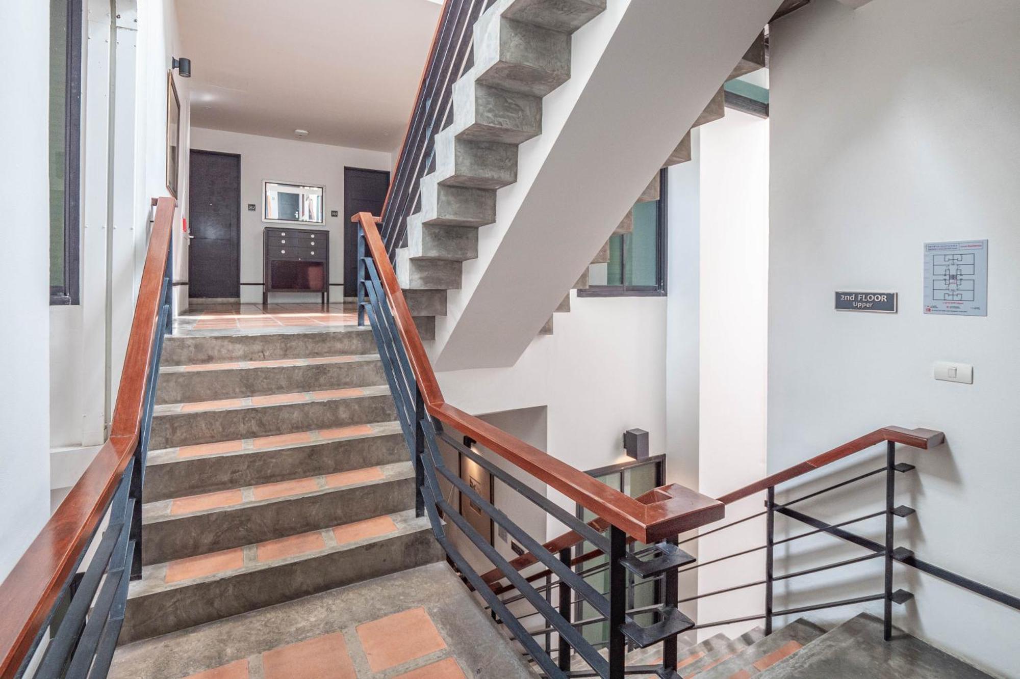 Luxe Residence Pattaya Luaran gambar