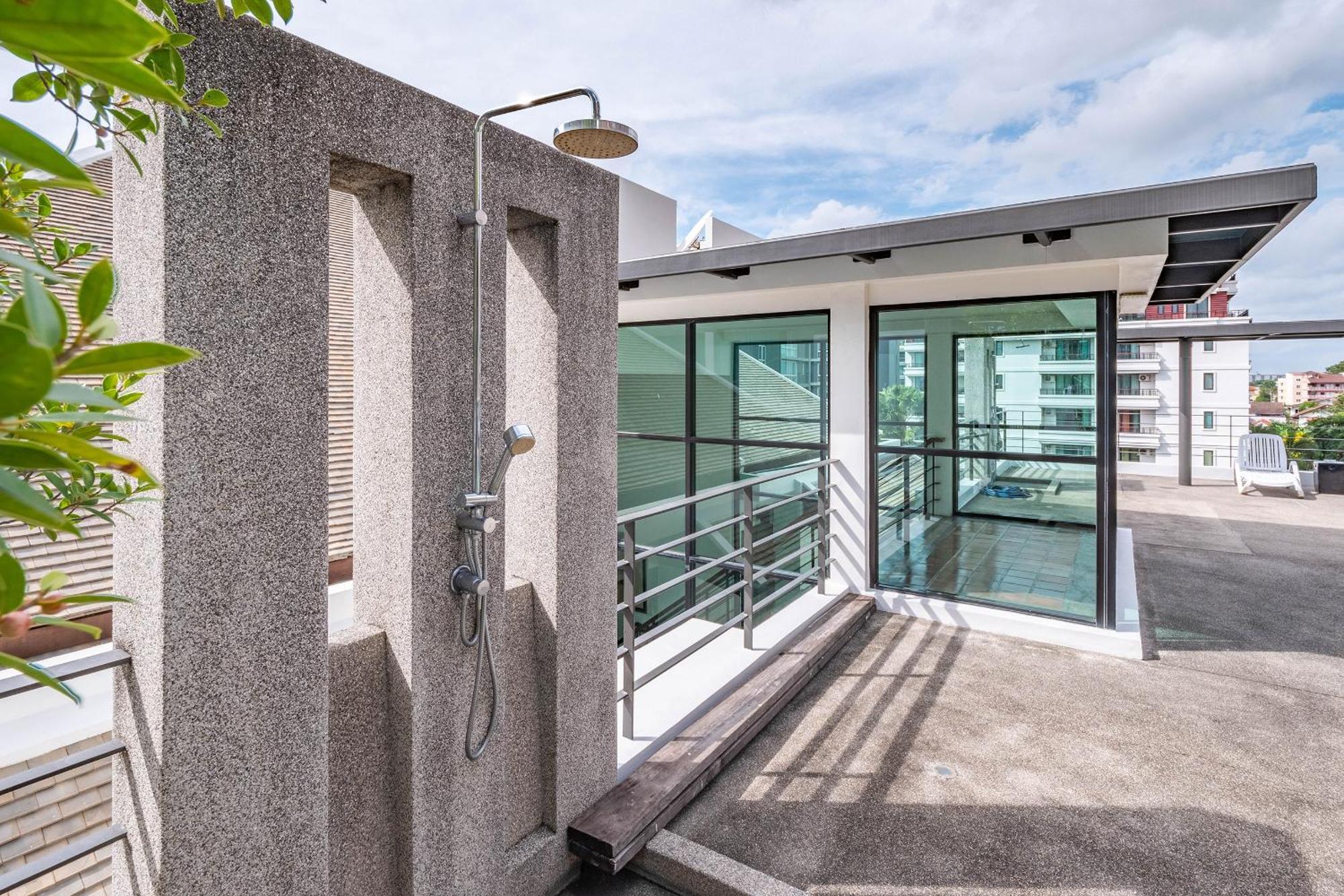 Luxe Residence Pattaya Luaran gambar